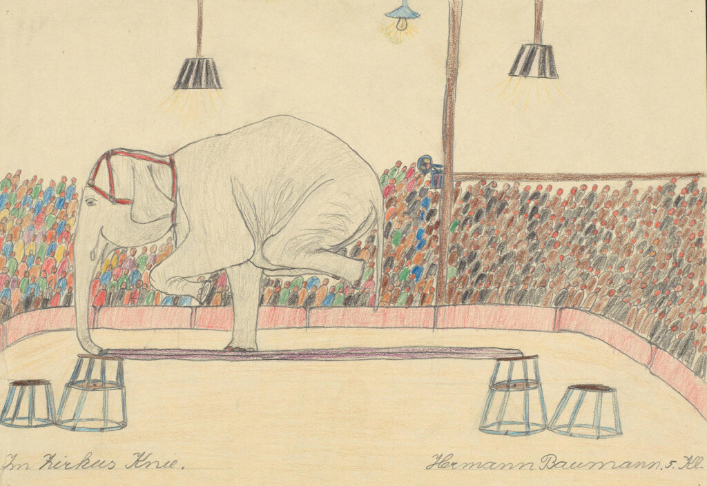«Im Zirkus Knie», 1944–1946. Kinderzeichnung eines 11-jährigen Schülers der 5. Klasse aus Richterswil. Bleistift und Farbstift auf Papier, 20,9 × 29,8 cm. Archiv der Kinder- und Jugendzeichnungen der Stiftung Pestalozzianum, Signatur IIJ_032_067.
